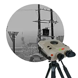  High-Resolution Imaging Function Handheld Cooled Thermal Binoculars with Accessories
            